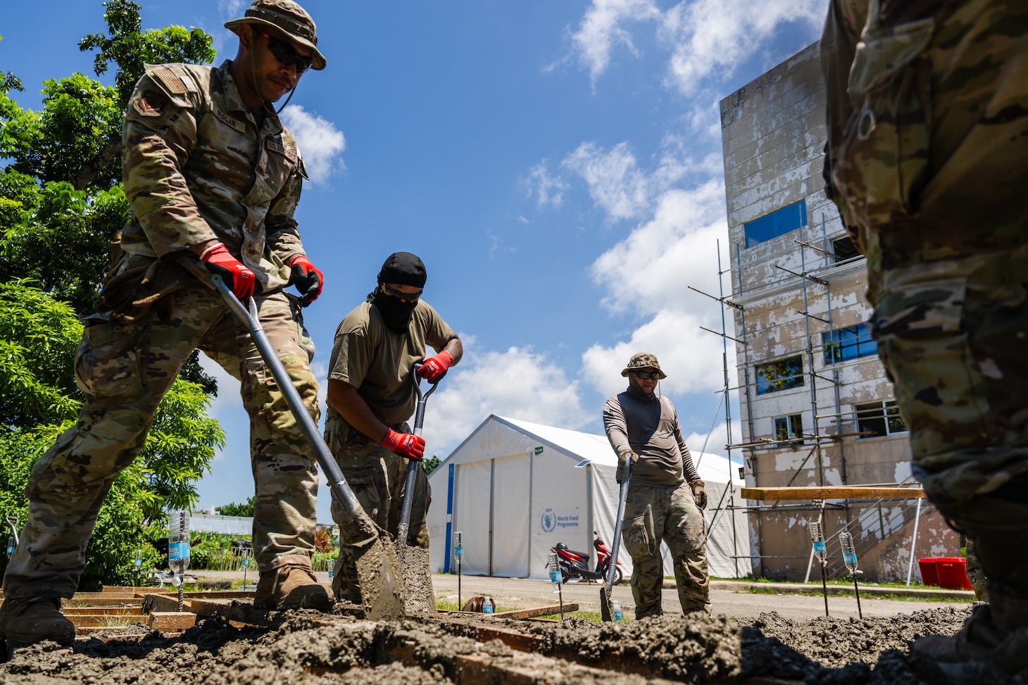 VIRAC, Philippines (June 2, 2025) – Hawaii National Guardsmen and personnel from the Armed Forces of the Philippines construct a platform used to conduct urban rescue training with local emergency responders and civilian authorities in Virac, Philippines, June 2, 2025. This effort is part of a two-week urban rescue training exercise supporting the humanitarian assistance and disaster response objectives of Pacific Partnership 2025. Now in its 21st iteration, Pacific Partnership series is the largest annual multinational humanitarian assistance and disaster management preparedness mission conducted in the Indo-Pacific. Pacific Partnership works collaboratively with host and partner nations to enhance regional interoperability and disaster response capabilities, increase security and stability in the region, and foster new and enduring friendships in the Indo-Pacific. (U.S. Navy photo by Mass Communication Specialist 2nd Class Jordan Jennings)