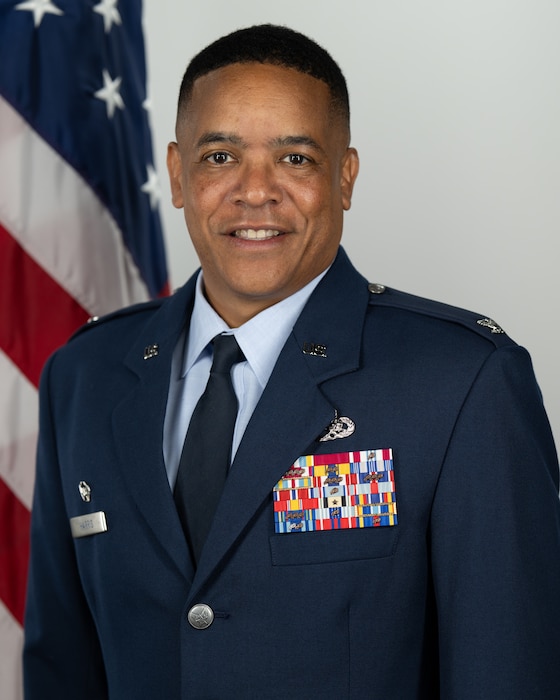 Head and shoulder photo of man in Air Force uniform