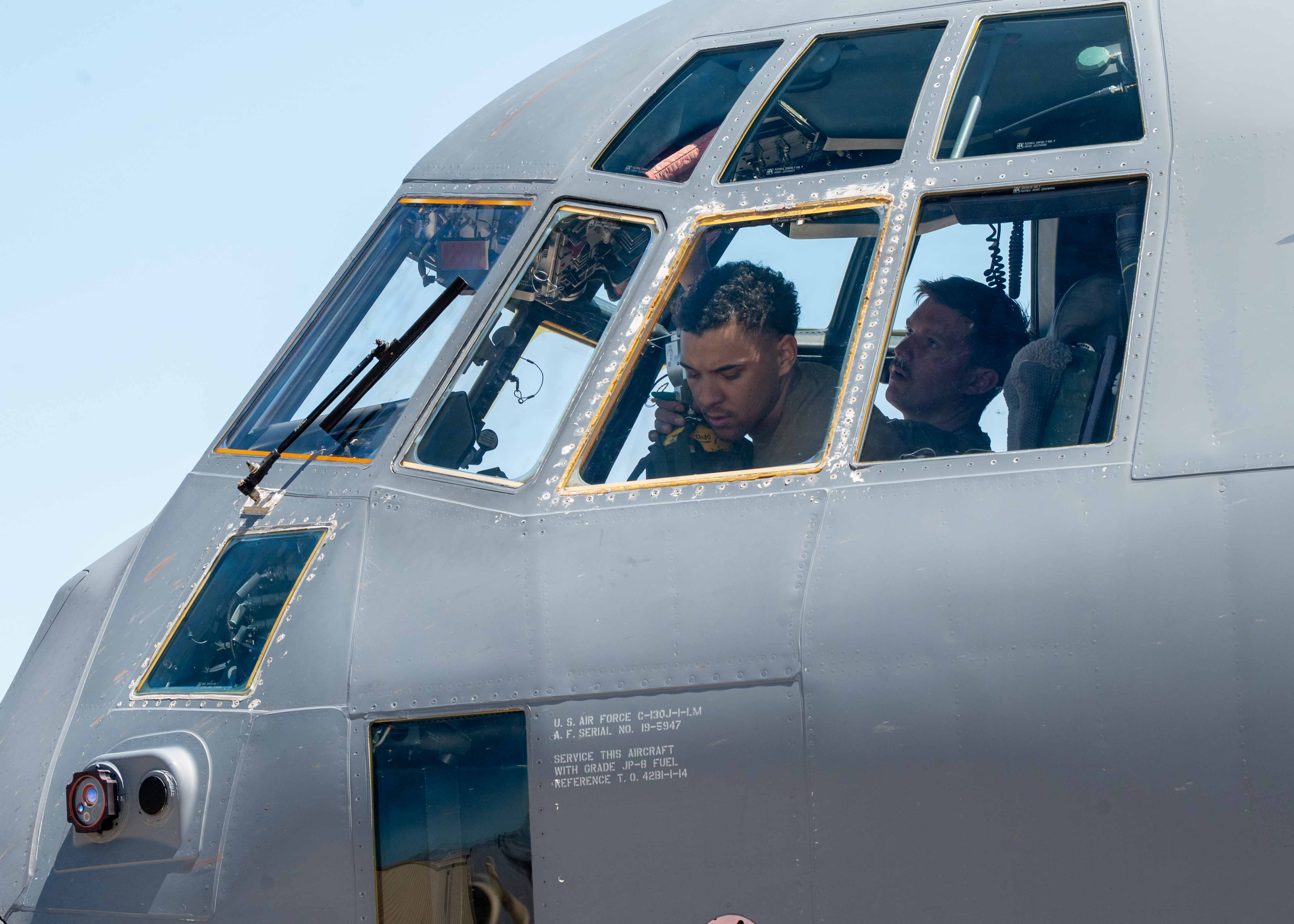 79th RGS Aircraft Recovery and through-flight maintenance > Davis ...