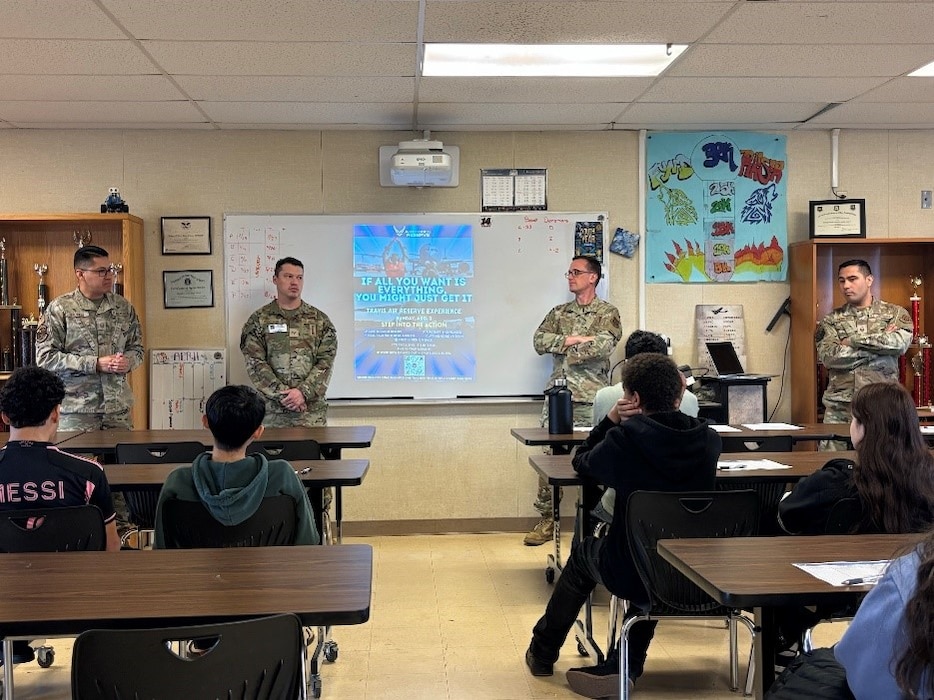 (From left to right) Master Sgt. Rafael Recinos, Staff Sgt. Thompson, Master Sgt. Aaron Tobler, Master Sgt. Perez, 38th Intelligence Squadron, answer questions from cadets in the West High School Junior Reserve Officers’ Training Corps program during a mentorship event in Tracy, California, April 25, 2025. The visit highlighted pathways into the Air Force Reserve and careers in STEM fields. (Courtesy Photo)