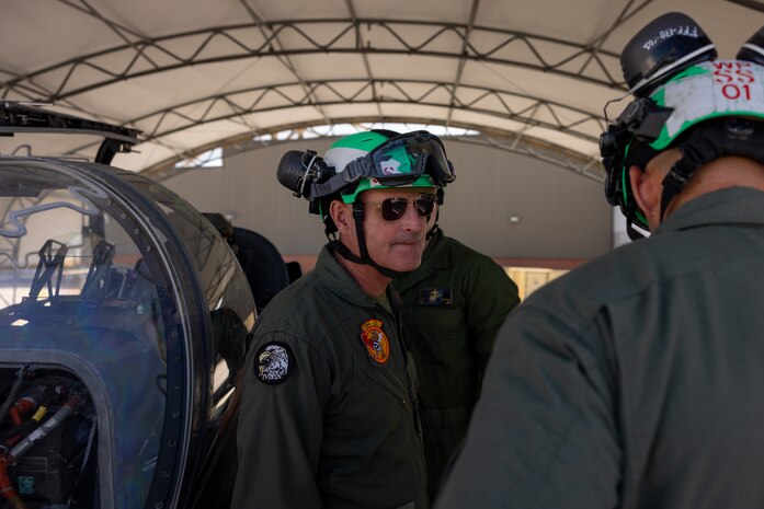 U.S. Marine Corps Deputy Commandant for Aviation visits VMA-223 and flies in a TAV-8B Harrier II jet