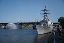 PORTLAND, OREGON (June 3, 2025) – The Arleigh Burke-class guided missile destroyer USS Jack H. Lucas (DDG 125) arrives for Portland Fleet Week during the 118th Rose Festival, June 3, 2025. Portland Fleet Week is a time-honored celebration of the sea services and provides an opportunity for the citizens of Oregon to meet Sailors, Marines and Coast Guardsmen, as well as witness firsthand the latest capabilities of today’s maritime services. (U.S. Navy Photo by Mass Communication Specialist Seaman Jordan Steis)