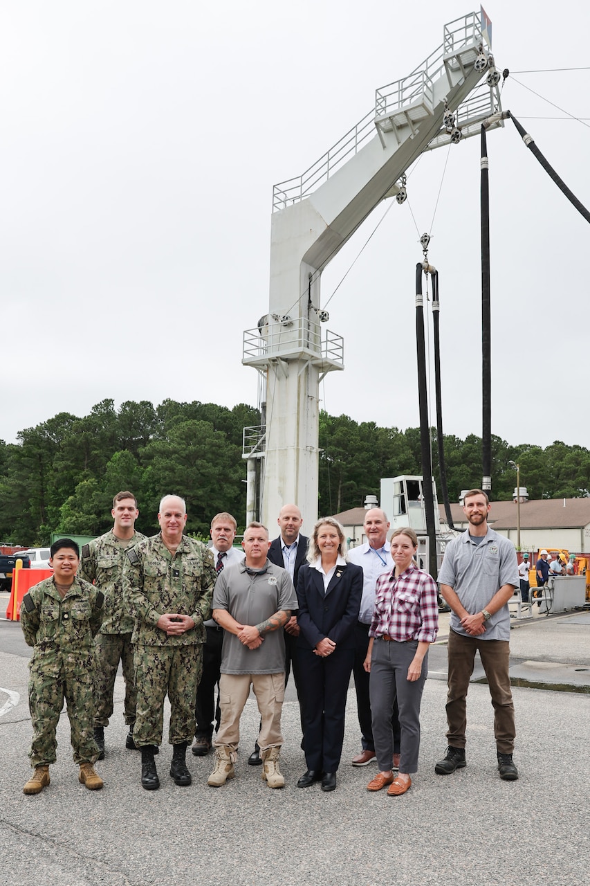 Rep. Jen Kiggans visited Military Sealift Command’s (MSC) Underway Replenishment Center (MUTC), at Joint Expeditionary Base Little Creek in Virginia Beach, Virginia.
The visit served to familiarize Kiggans with the afloat training Civil Service Mariners (CIVMARs) receive before crewing MSC’s fleet.