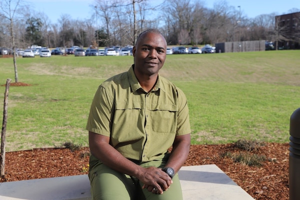 Rasheed Muhammad, a CAD/BIM manager with the U.S. Army Corps of Engineers (USACE) Chicago District, has been selected for the 2025 session of ERDC-U.