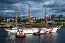 PORTLAND, OREGON (June 4, 2025) – The United States Coast Guard Cutter Eagle (WIX 327) arrives for Portland Fleet Week during the 118th Rose Festival, June 4, 2025. Portland Fleet Week is a time-honored celebration of the sea services and provides an opportunity for the citizens of Oregon to meet Sailors, Marines and Coast Guardsmen, as well as witness firsthand the latest capabilities of today’s maritime services. (U.S. Navy Photo by Mass Communication Specialist Seaman Jordan Steis)