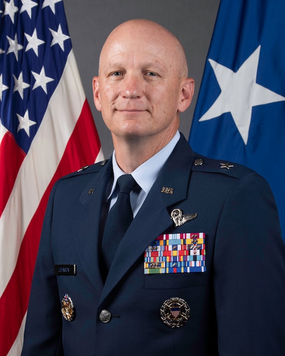 Studio photo of 60 AMW commander