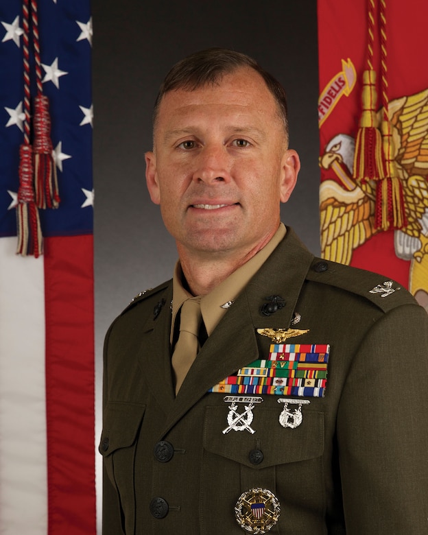 Colonel Dustin Byrum Official Biography Photo