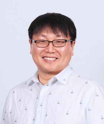 Donghyuck Chai, Supervisory Civil (Structural) Engineer at the U.S. Army Corps of Engineers – Far East District, was announced as the recipient of the 2024 USACE Structural Engineer of the Year Award, May 29, 2025. Chai is recognized for his outstanding leadership and unwavering dedication to ensuring the safety and resilience of military facilities across Korea. (U.S. Army photo by Far East District)