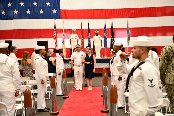 A U.S. Navy retirement ceremony
