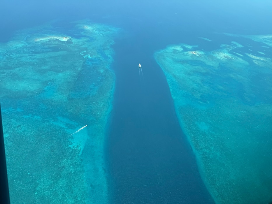 Photo out of an airplane window
