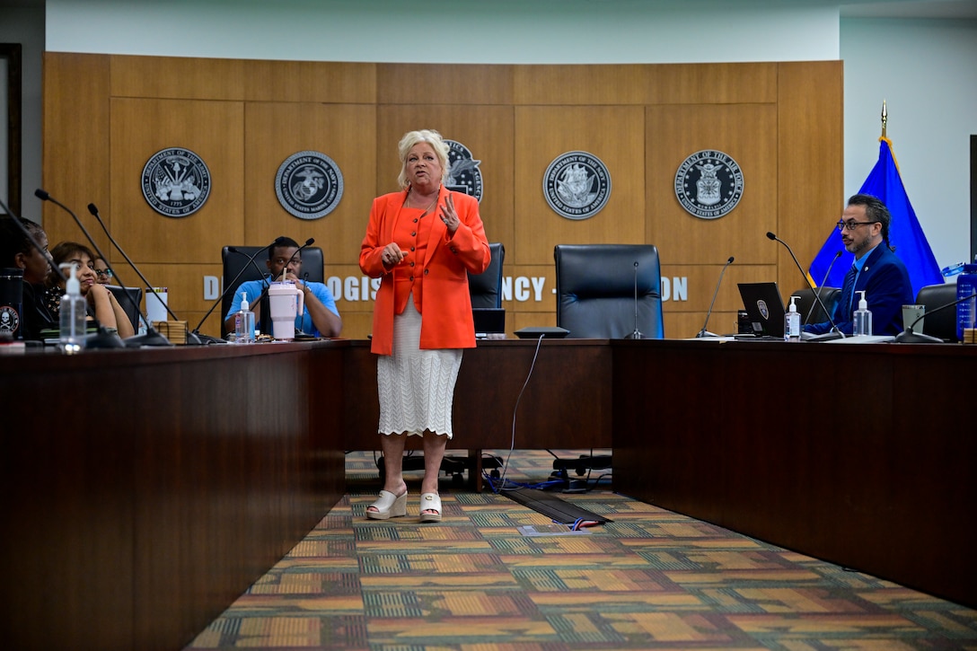 New leaders gain tips to improve emotional intelligence
