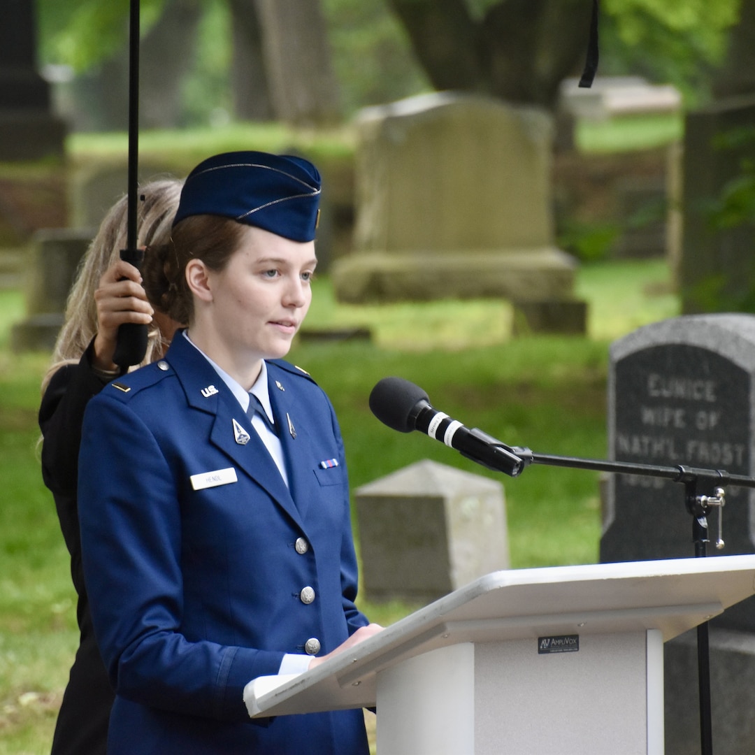 Lt. Hendl delivering remarks at a podium