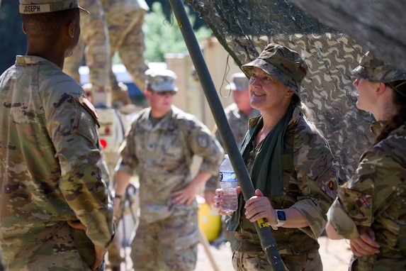 Joint assault hoseline and fuel ops strengthen U.S.-U.K. ties at Mojave Falcon
