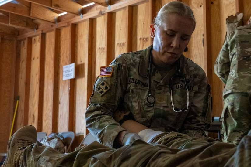 Army Reserve Medical Command units provide training, medical support during Global Medic, Mojave Falcon 25