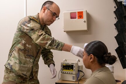 Army Reserve Medical Command units provide training, medical support during Global Medic, Mojave Falcon 25