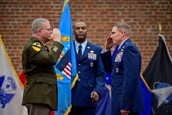 Ellsworth bids farewell to DLA Aviation