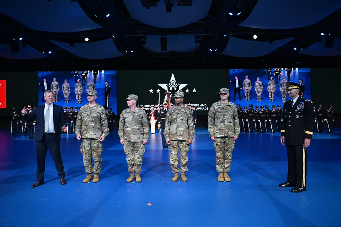 Army Reserve Soldiers front and center of Army's new Detachment 201: Executive Innovation Corps