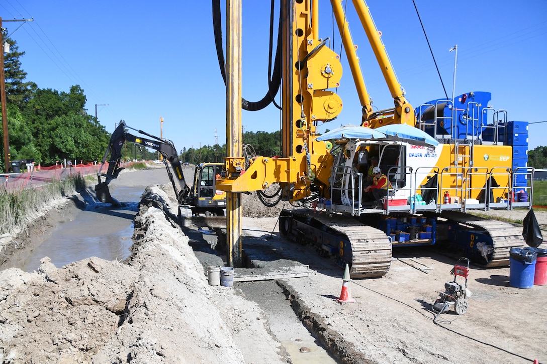 Natomas Basin Levee Work