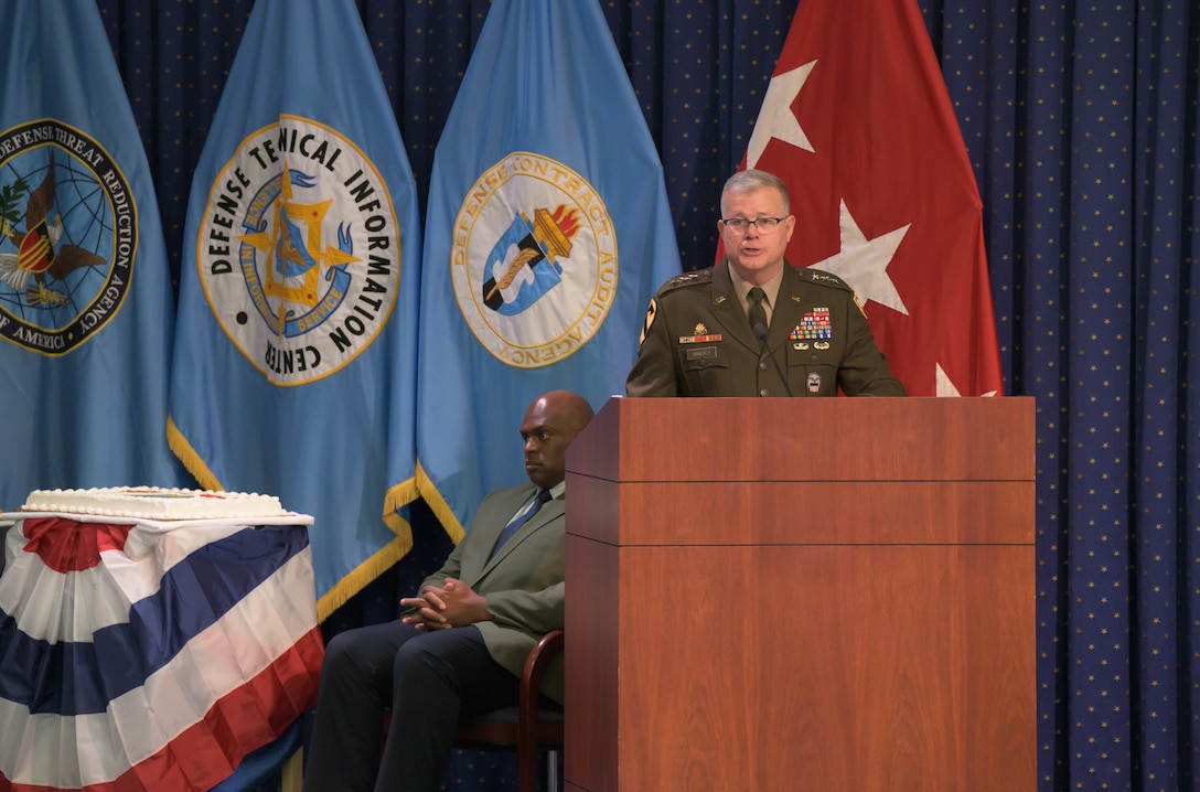 Army Lt. Gen. Mark Simerly, Defense Logistics Agency director, gives the keynote address to agency and tenant organization employees during the 250th Army birthday celebration at the McNamara Headquarters Complex Auditorium, Fort Belvoir, Virginia, June 13, 2025. Photo by Jaquan Turnbow