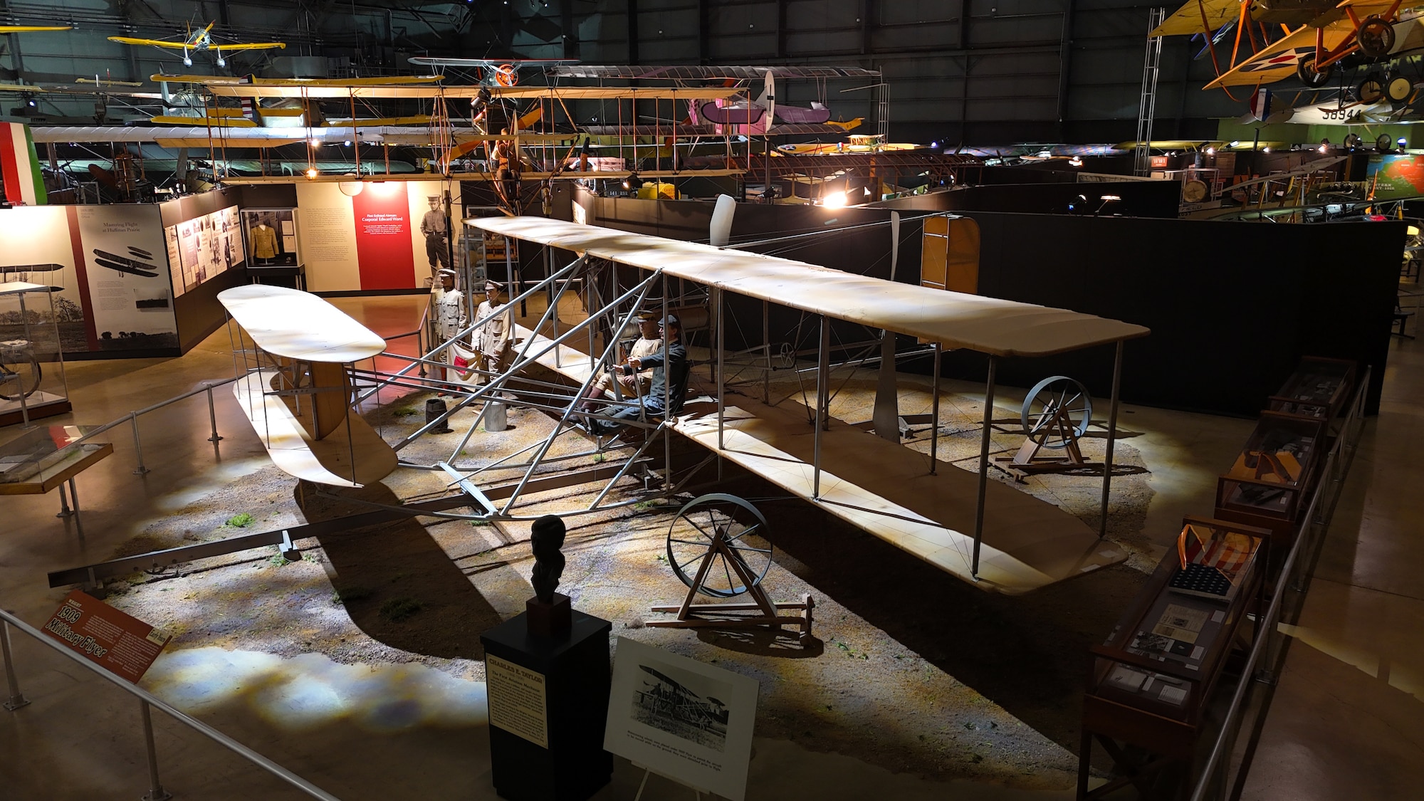 Wright 1909 Military Flyer