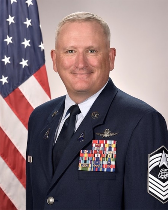 Chief Master Sergeant Timothy D. Crouch Official Photo