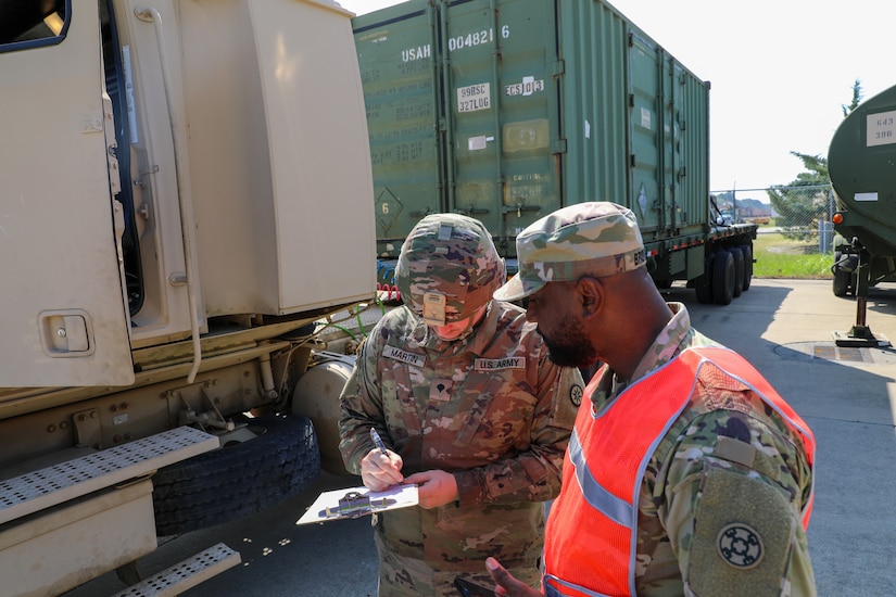 No fuel, no fight: Army Reserve Soldiers conduct bulk fuel operations during Mojave Falcon