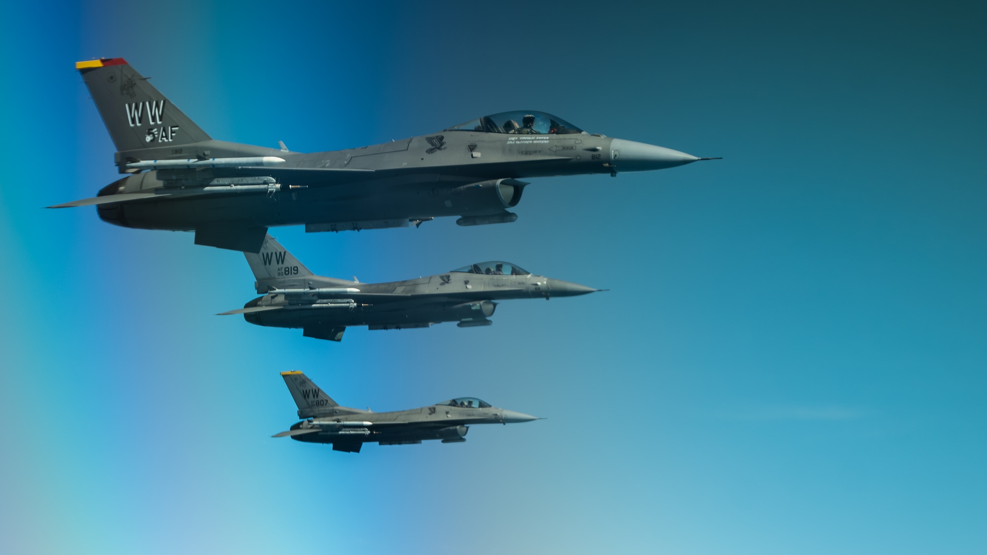 3 F-16s fly