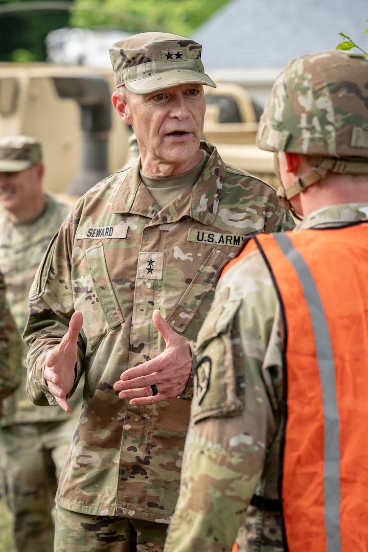 TAG talking to the Soldier