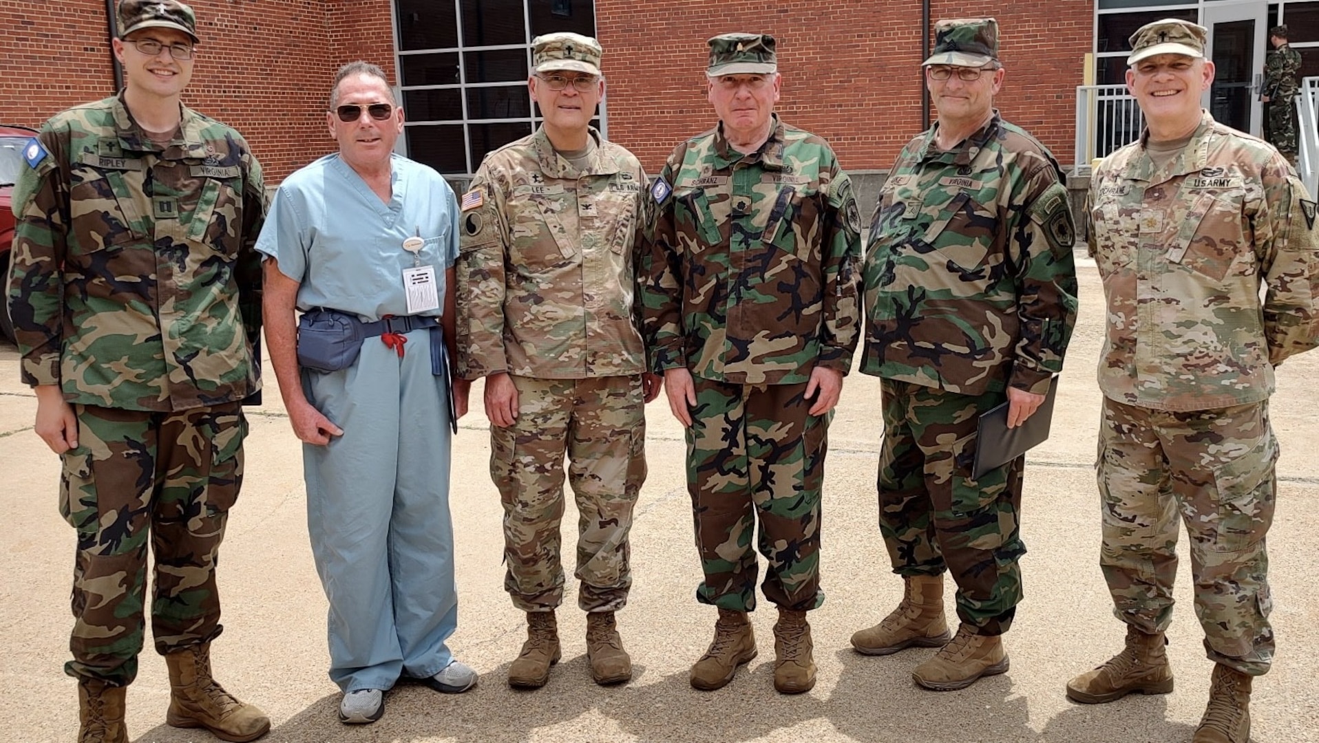 VNG chaplain leadership recognizes VDF chaplains for their support