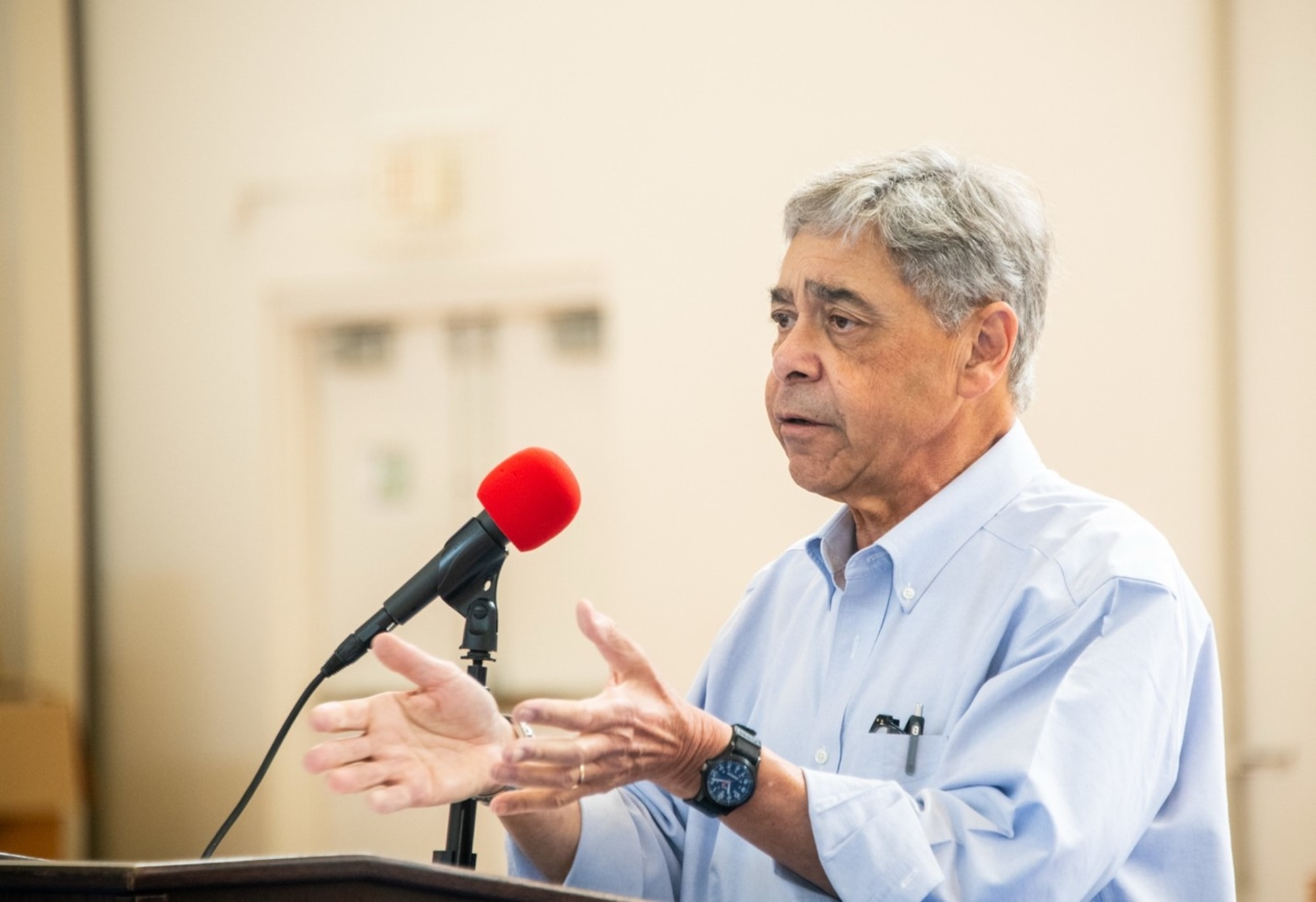A legend in the world of acquisition, Vern Edwards, delivers remarks to Space Systems Command acquisition professionals May 29, 2025, at Los Angeles AFB. Edwards advocated for the personal pursuit of mastery, not regulatory reform, as the primary solution to current challenges within government acquisitions. (Space Force Photo: Van Ha)