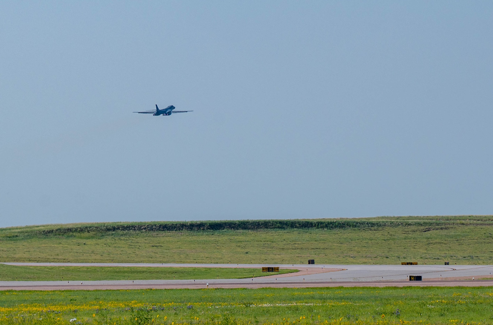 A B-1B Lancer aircraft takes off
