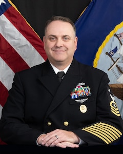 CMDCM STEVEN C. ROBERTS JR.