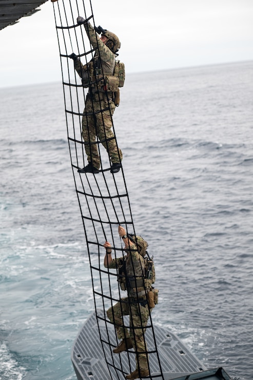 Naval Special Warfare Conducts Joint Training