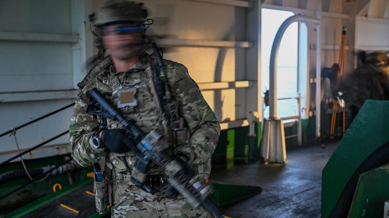 Naval Special Warfare Conducts Joint Training