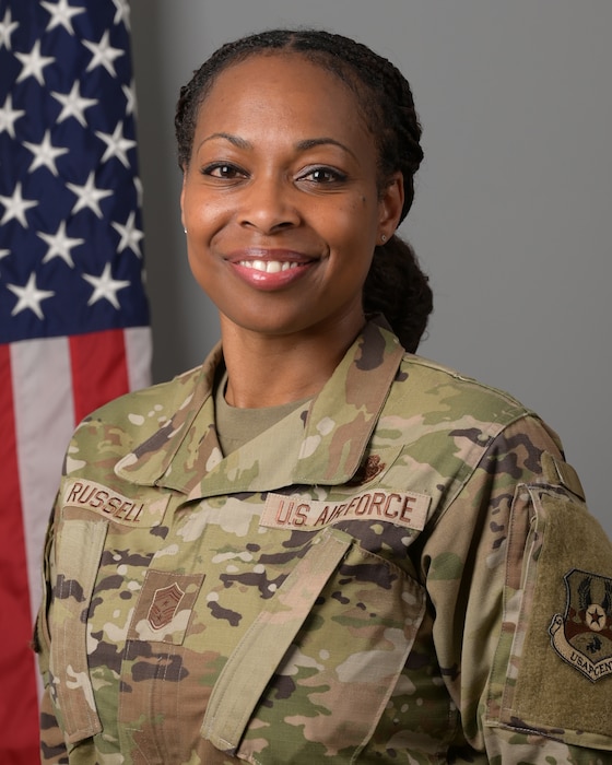 CHIEF MASTER SERGEANT CAROLYN A. RUSSELL