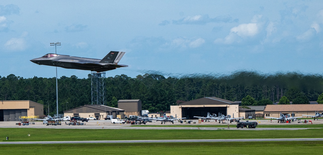 A U.S. Air Force F-35A Lightning II from the 187th Fighter Wing flies at low-level during a comprehensive noise exercise at Moody Air Force Base, Georgia, June 18, 2025. The evaluation focused on the impact of the F-35's acoustic signature on local wildlife populations and nearby residential areas. (U.S. Air Force photo by 1st Lt. Benjamin Williams)
