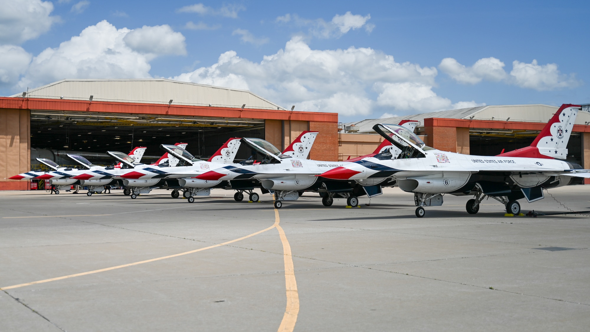 planes in front of hangar