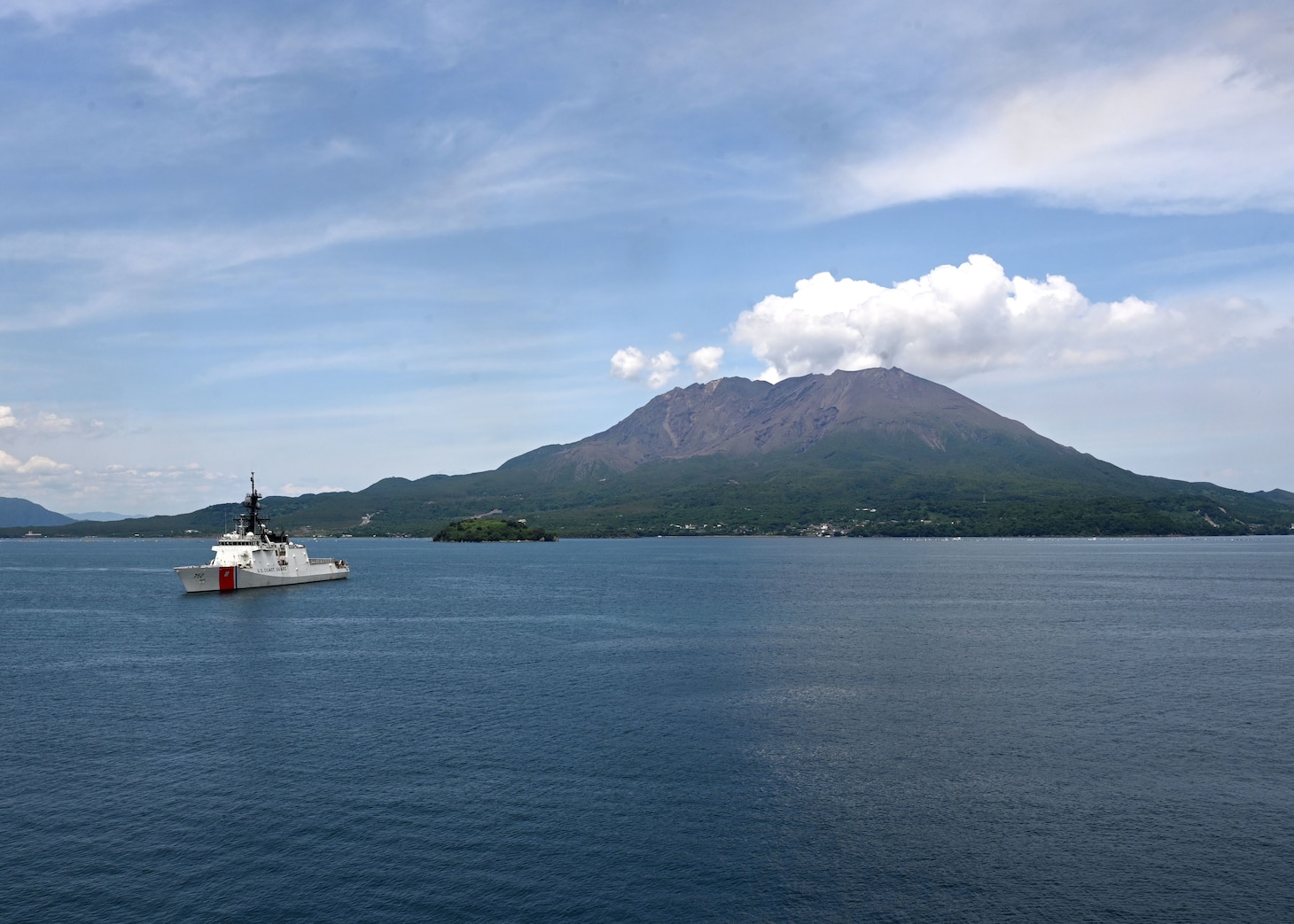 The Legend-class U.S. Coast Guard Cutter Stratton (WMSL 752) transits Kagoshima Bay during a trilateral search and rescue exercise with U.S., Japan and Philippine Coast Guards in Kagoshima, Japan, June 20, 2025. Stratton is deployed and assigned to Destroyer Squadron (DESRON) 15, the Navy’s largest DESRON and the U.S. 7th Fleet’s principal surface force. U.S. Coast Guard Cutter Stratton is deployed to the Indo-Pacific to advance relationships with ally and partner nations to build a more secure and prosperous region with unrestricted, lawful access to the maritime commons. (U.S. Coast Guard photo by Senior Chief Petty Officer Matthew S. Masaschi)