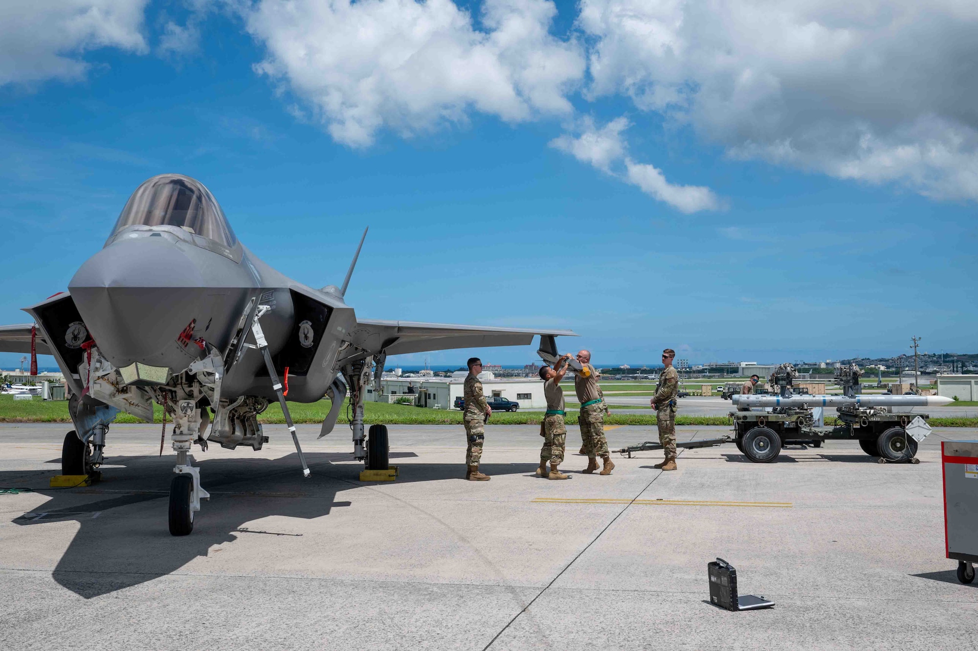 service members participate in competition