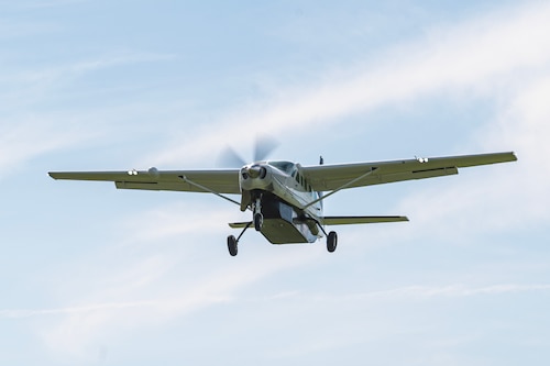 Airplane in flight