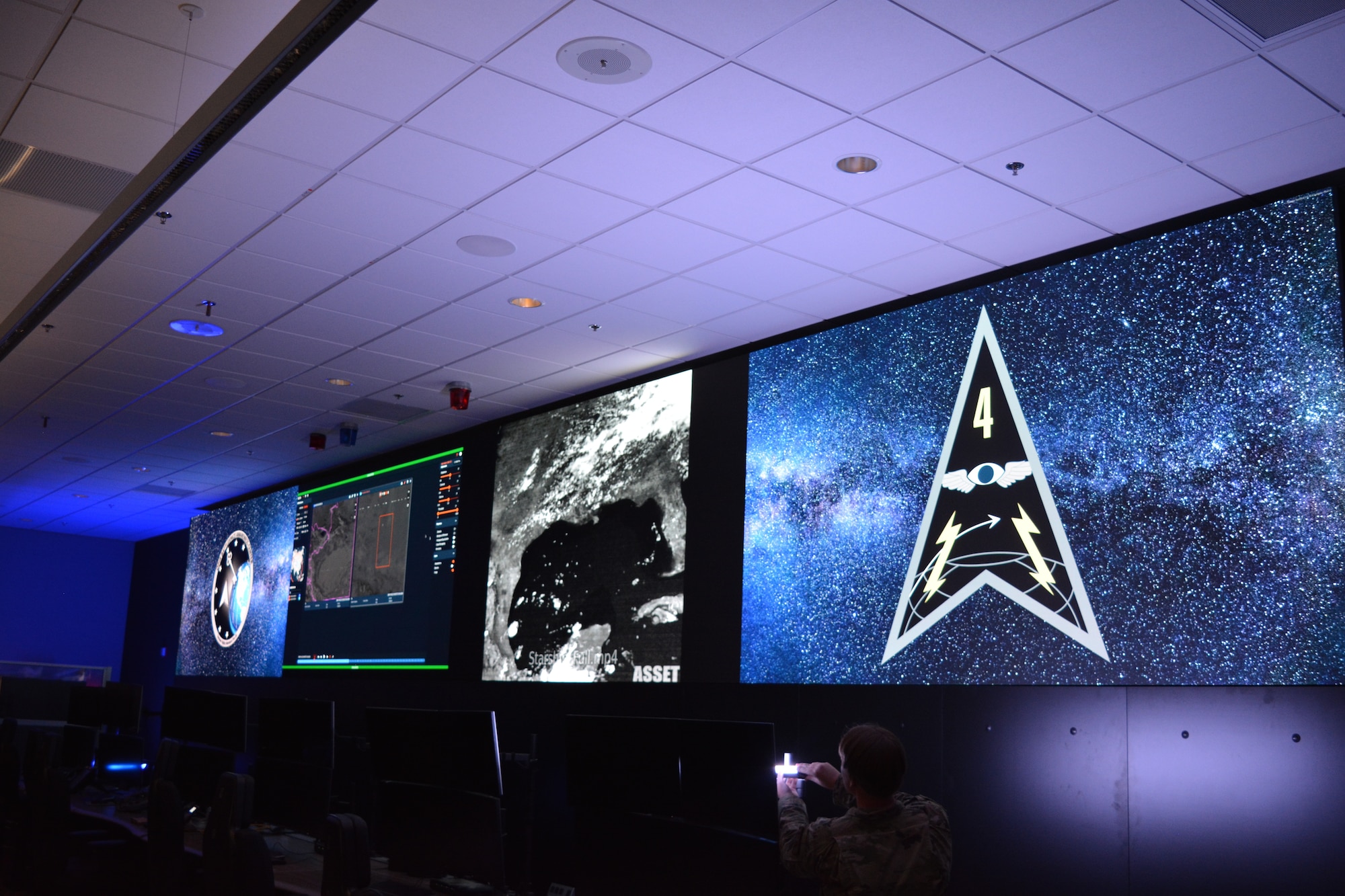 Located at Buckley Space Force Base, Colo., the Overhead Persistent Infrared Battlespace Awareness Center or OBAC’s mission control station space operations floor, provides near-real-time OPIR data exploitation products that deliver situational awareness using programs like FORGE. Source: Courtesy Photo