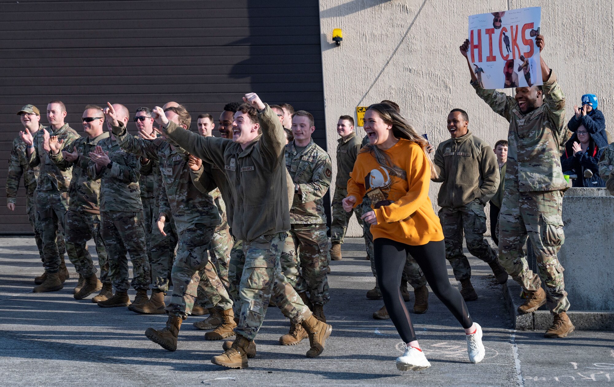 People running