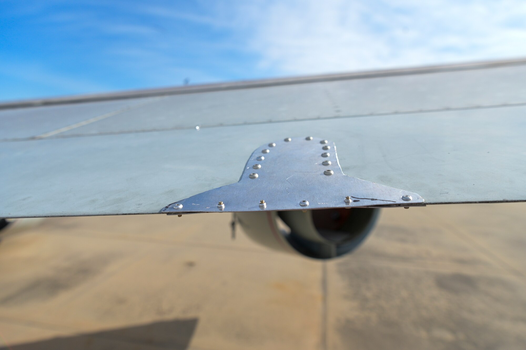 Aircraft wing