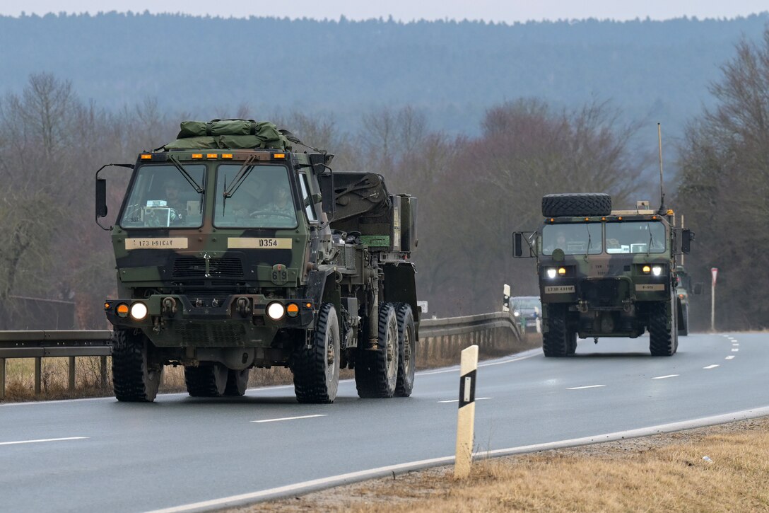 173rd Airborne Brigade convoy movement to Hohenfels Training Area, Germany