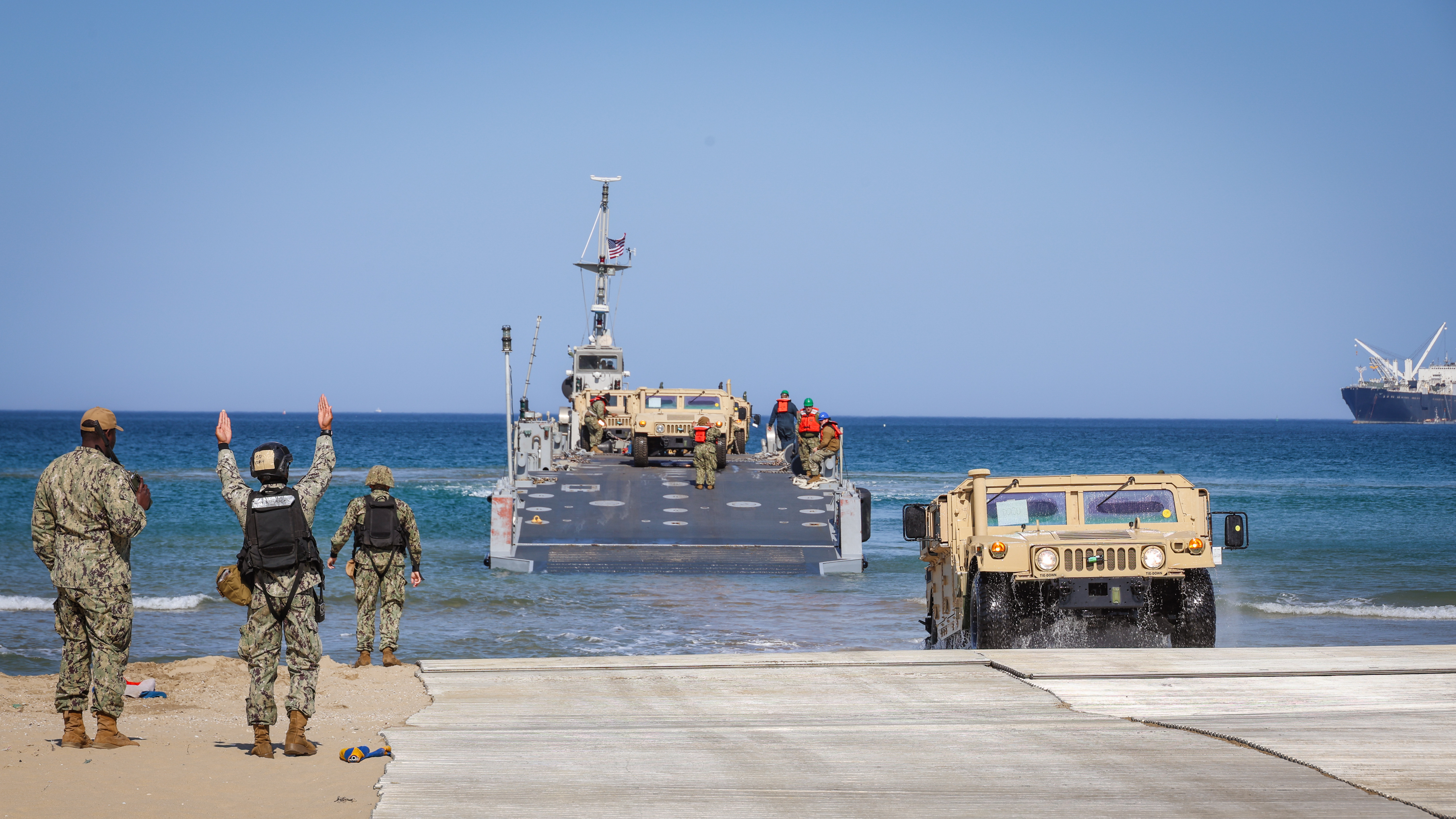 Marines Storm Ashore in South Korea, Showcasing Rapid Deployment