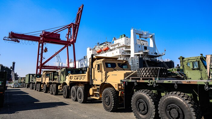 Marines Storm Ashore in South Korea, Showcasing Rapid Deployment Capabilities