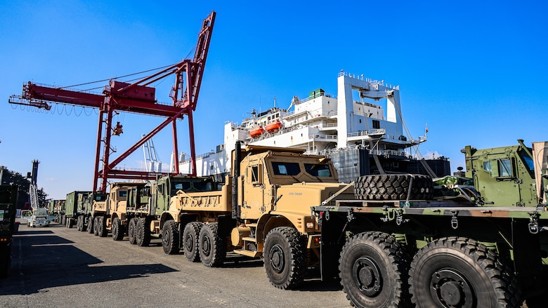 Marines Storm Ashore in South Korea, Showcasing Rapid Deployment Capabilities