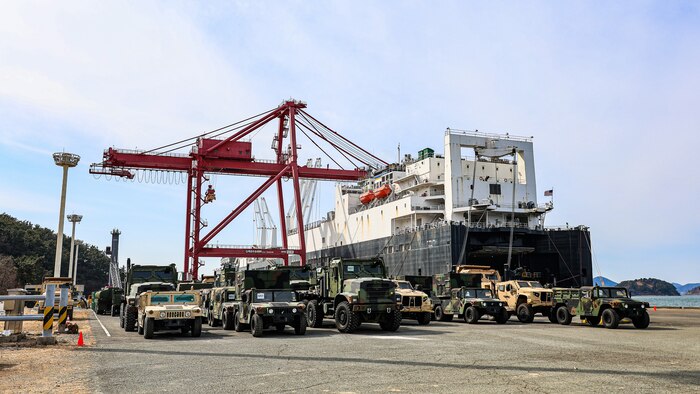 Marines Storm Ashore in South Korea, Showcasing Rapid Deployment Capabilities