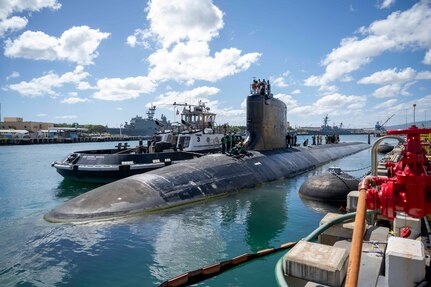 250303-N-EI510-1144 JOINT BASE PEARL HARBOR-HICKAM (March 3, 2025) — The Virginia-class fast-attack submarine USS Montana (SSN 794) gets underway from Joint Base Pearl Harbor-Hickam in preparation for exercise Black Widow 2025, March 3, 2025. Black Widow is the premier tactical development exercise for U.S. undersea warfare forces, which integrates submarines, surface ships, and aircraft into a cohesive multi-domain team to track and engage simulated adversary submarines. (U.S. Navy photo by Mass Communication Specialist 1st Class Scott Barnes)