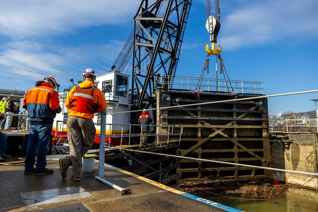 The Pittsburgh District’s is demolishing the lock chambers and removing gates from the Monongahela River Locks and Dam 4.